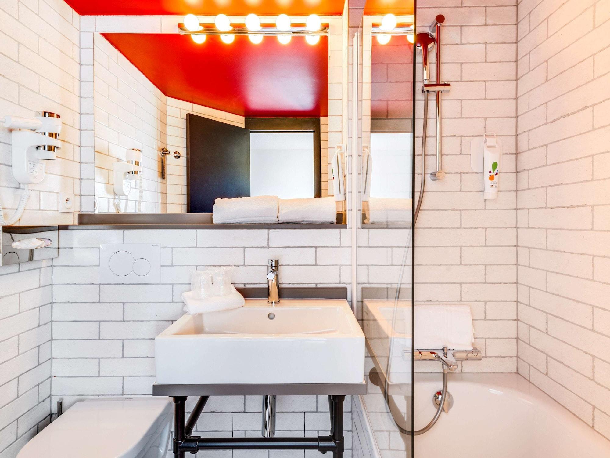 Ibis Styles Paris Saint Denis La Plaine Ξενοδοχείο Εξωτερικό φωτογραφία